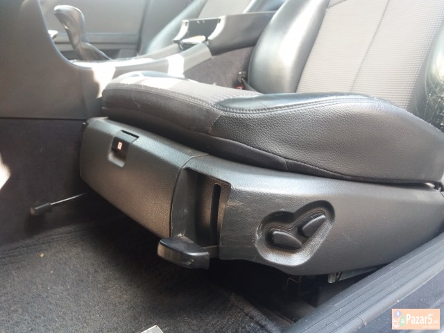 Se Prodava  Mercedes-benz