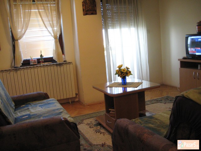 Se Izdava Garsoniera