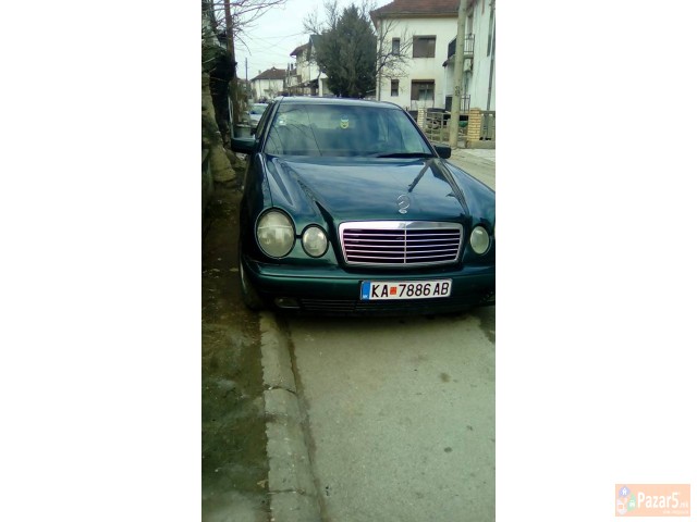 Mercedes E220