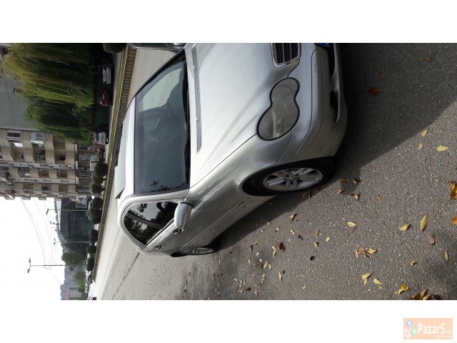 Mercedes C200 Godina 2001