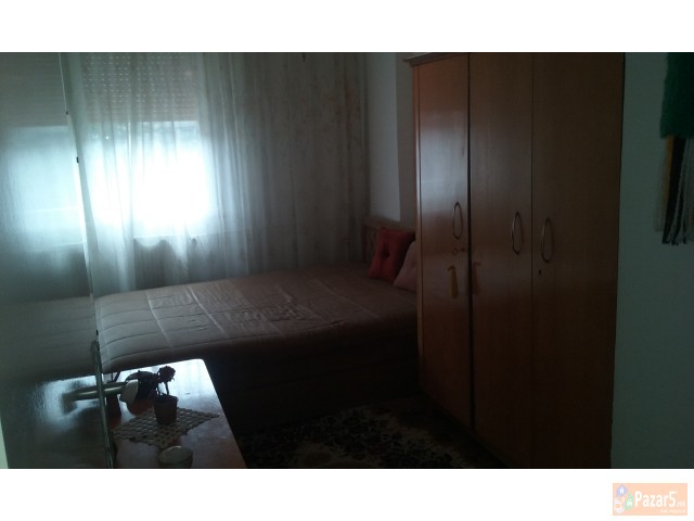 Izdavam Stan Vo Aerodrom Pozadi Capitol