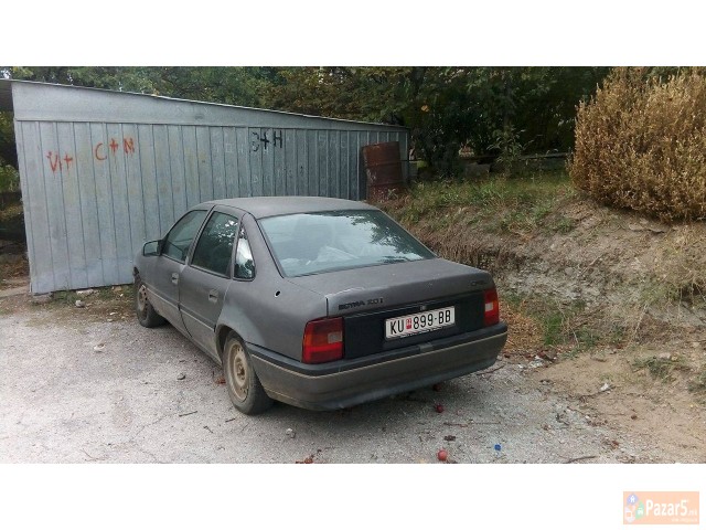 Hitno Opel Vectra