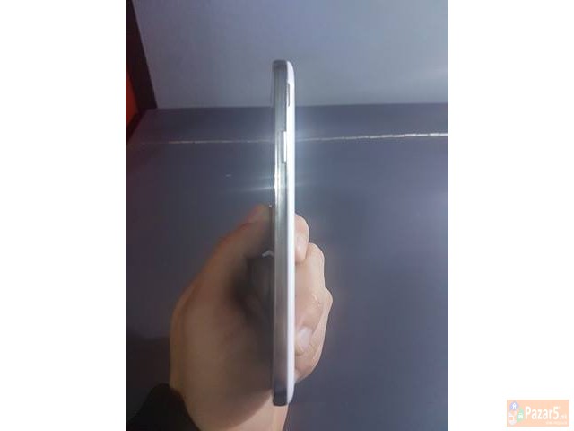 Samsung Galaxy S4 (gt-i9505)