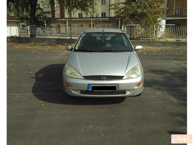 Prodavam Ford Focus 1.8 Tddi 2000