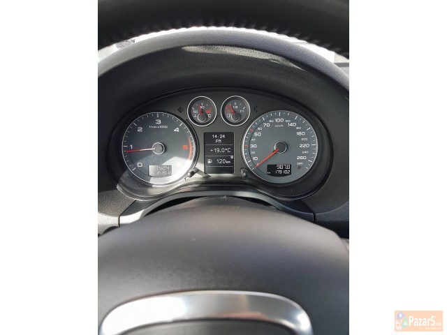 Audi A3 1.6 Tdi -11