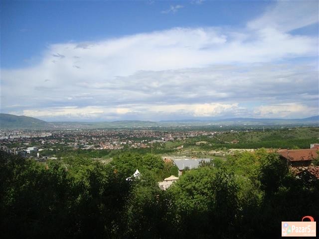 Pogledot E Vklucen Vo Cenata