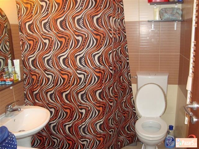 Pogledot E Vklucen Vo Cenata