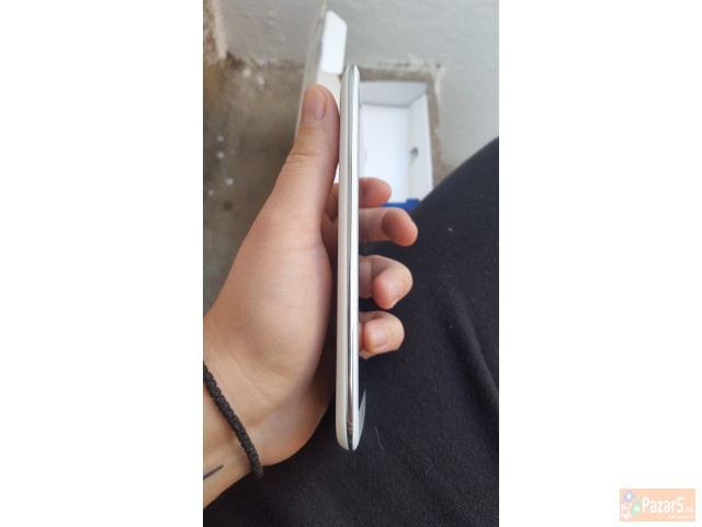 Се продава нов Lg K10