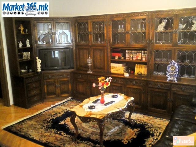 Се продава двособен стан во Центар