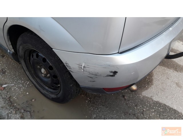 Ford Focus 1.8 Tddi 90ks