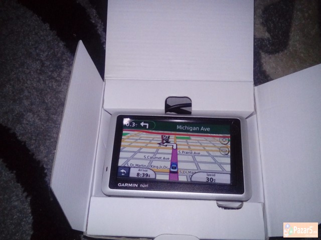 Prodavam Ili Menuvam Gps Garmin Nuvi1300 Nov!
