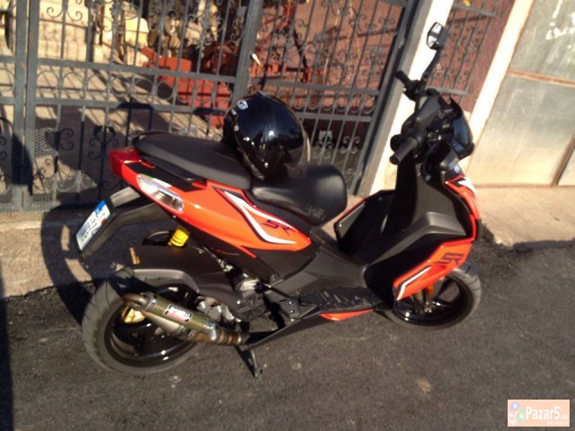 Se Prodava Aprilia Sr50 2016