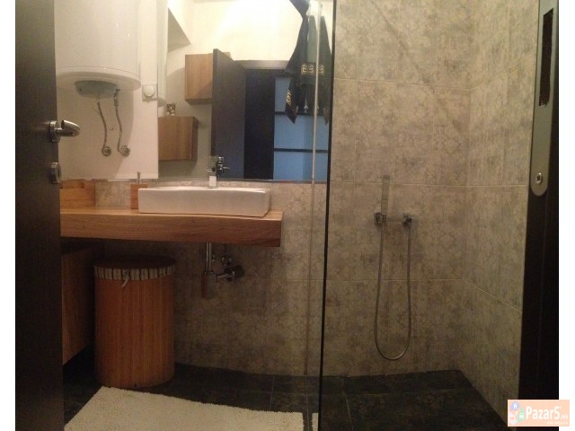 Izdavam Stan Vo Porta Vlae