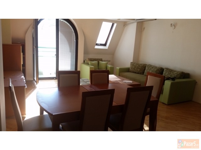 Se Izdava Stan Vo Centar