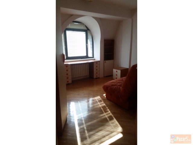 Se Izdava Stan Vo Centar