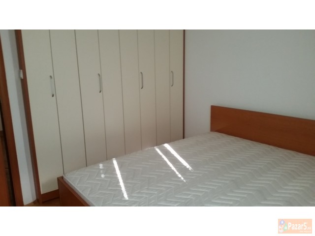 Se Izdava Stan Vo Centar