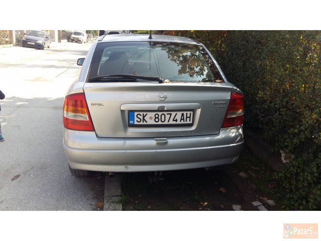 Opel Astrs