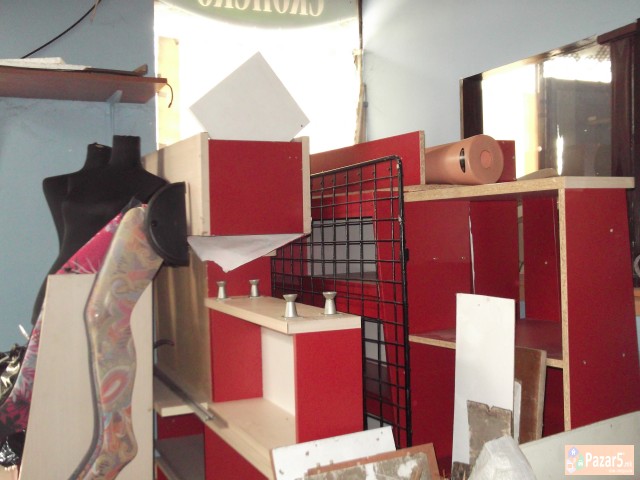 Prodavam Celosen Inventar Za Ducan