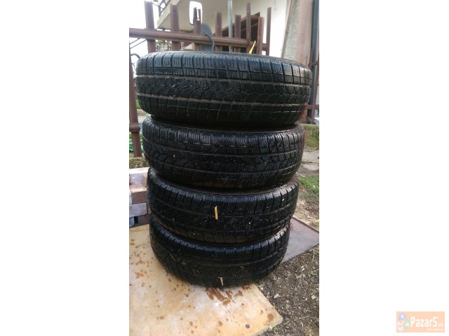 Komplet Zimski Gumi So Bandasi 195/65r15
