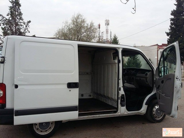 Se Prodava Tovarno Vozilo Kombe