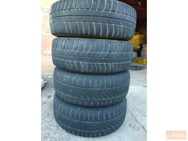 Gumi 195 60 14 Zimski 