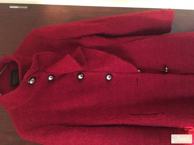 Гардероба-зимски капут