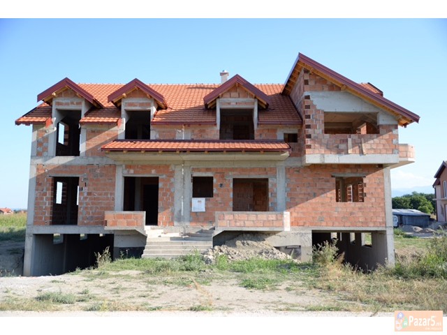 Продавам куќа (kuka) во Хиподром