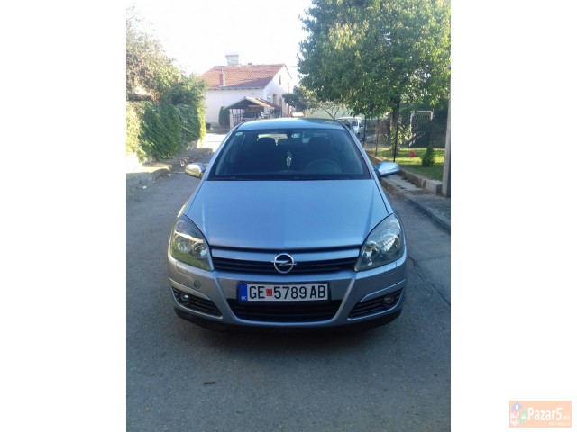 Opel Astra H 2004