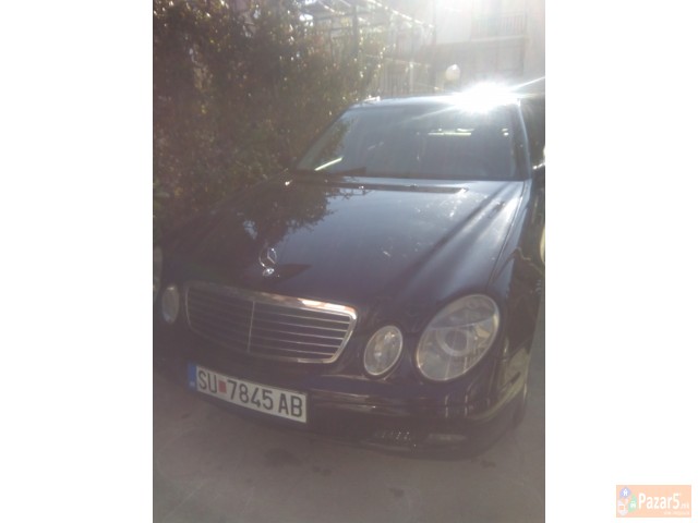 Mercedes E200