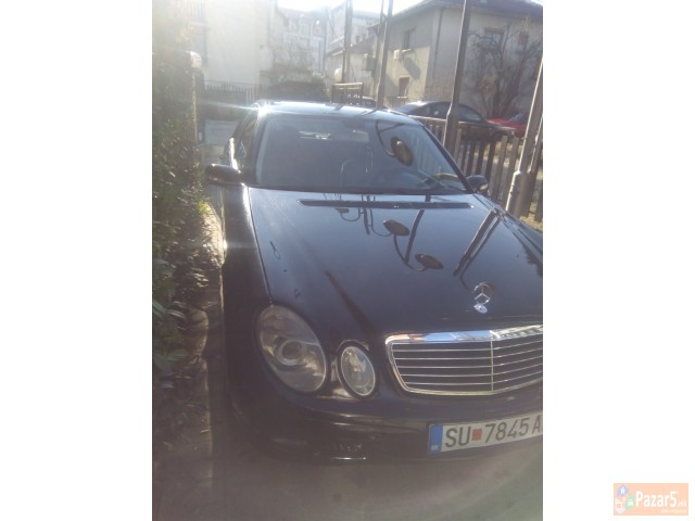 Mercedes E200