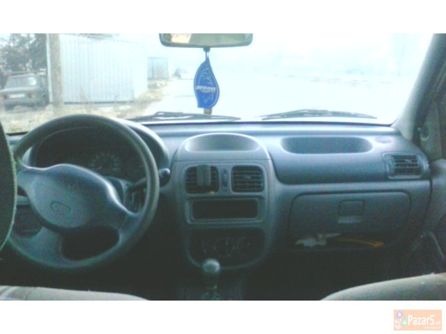 Se Prodava Ili Menuva Clio1.9d