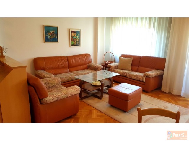 Prekrasen Stan Vo Centar Na Ul. Leninova