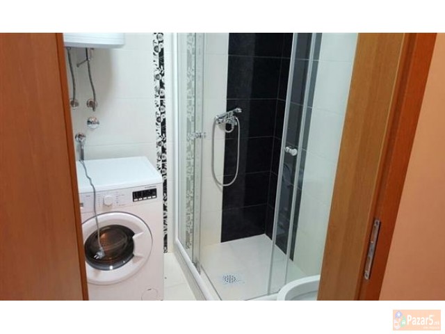 Nov Moderen Stan Vo Leptokarija