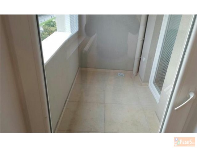 Nov Moderen Stan Vo Leptokarija