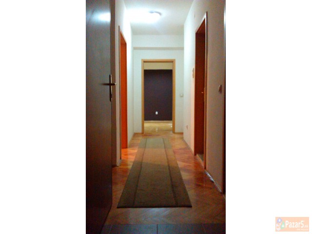 Povolno Izdavam Prazen Stan, K. Voda