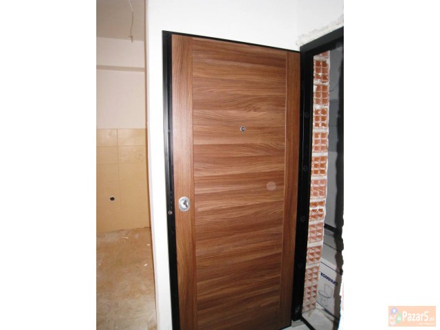 АВА ДОМ продава двособен стан