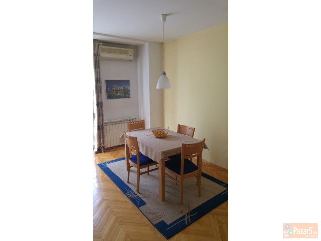 АВА ДОМ изнајмува комплетно наместен стан