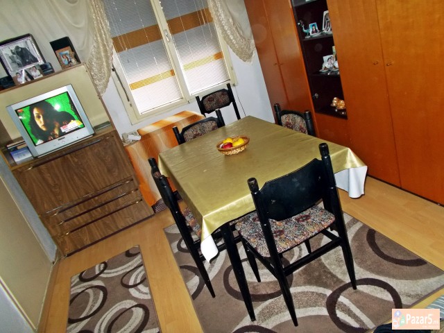 Prodavam Kuka Mozi Zamena Za Stan