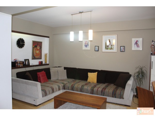 АВА ДОМ продава двособен стан