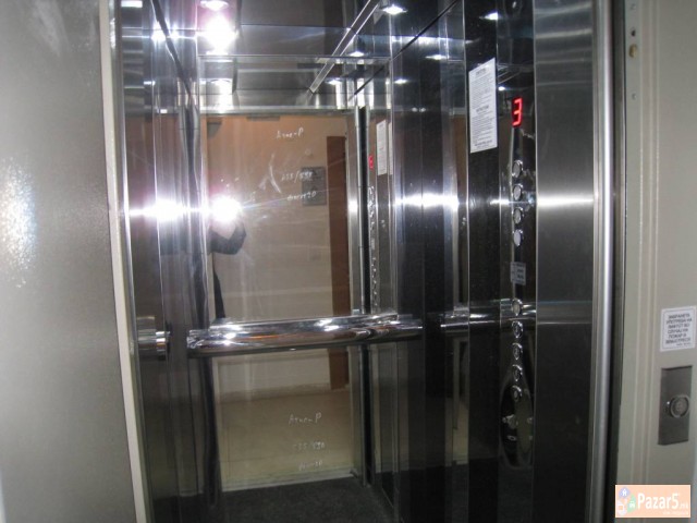 АВА ДОМ продава одличен  стан во Дебар Маало