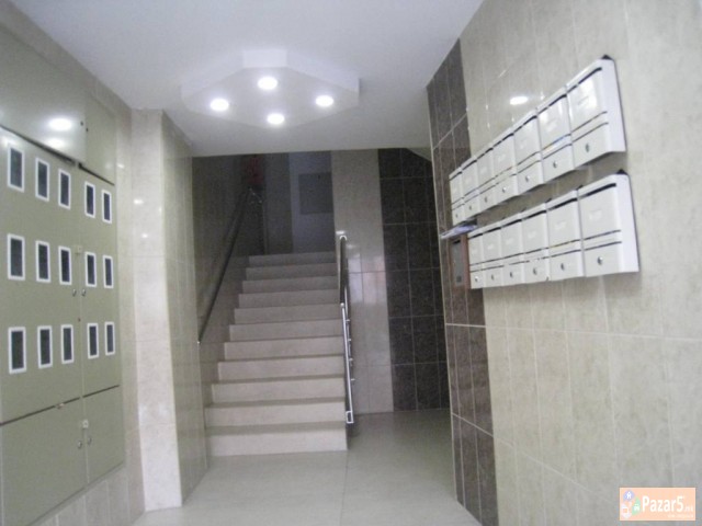 АВА ДОМ продава одличен  стан во Дебар Маало