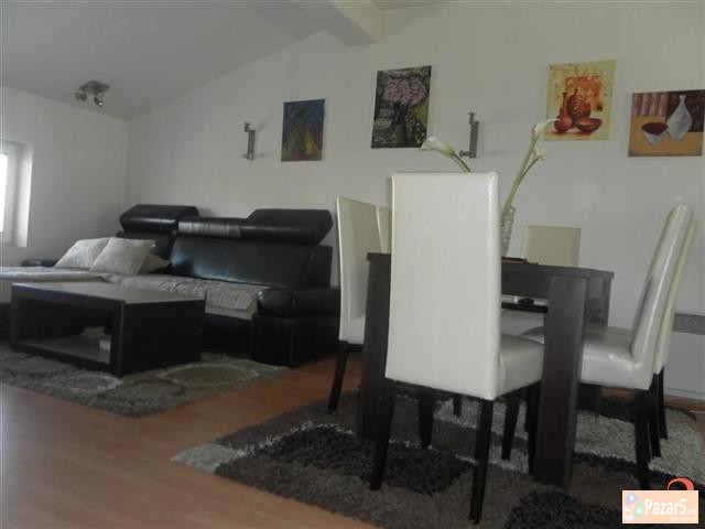 Kuka 210m2+300m2 Dvor Vo Butel 2