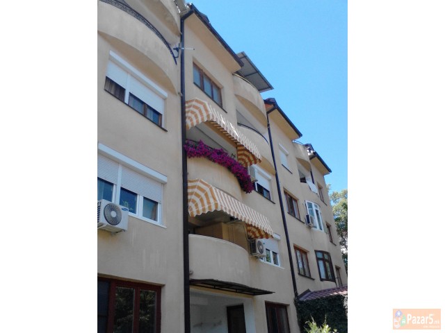 Tendi Nastresnici Zavesi