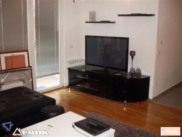 Domik Izdava Lux 3 Soben Stan Vo Centar