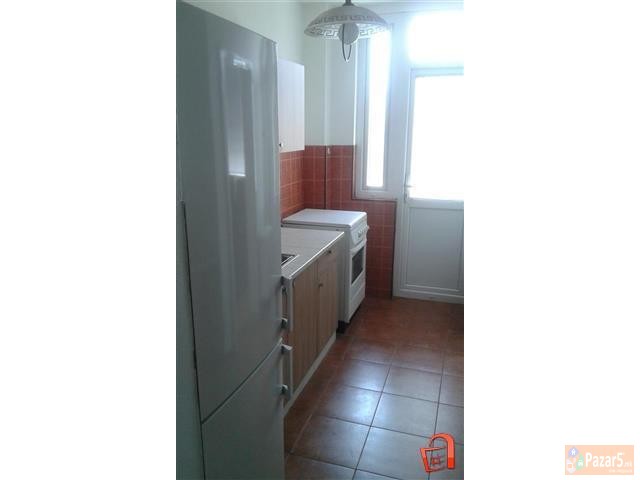 СЕ ПРОДАВА СТАН ВО ТАФТАЛИЏЕ 2