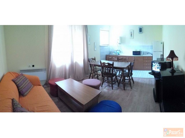 Se Izdava Namesten Stan Vo Centar