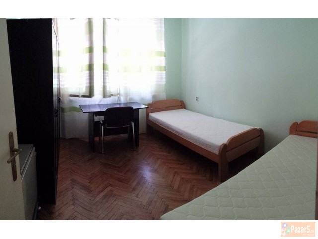 Se Izdava Namesten Stan Vo Centar