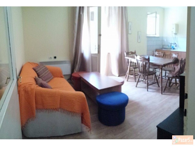 Se Izdava Namesten Stan Vo Centar