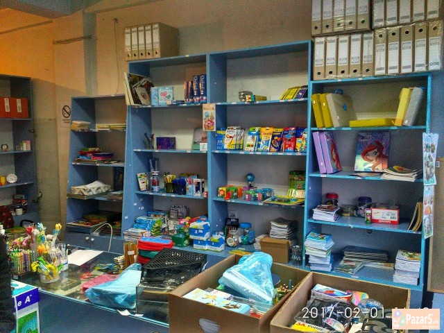 Drveni Raftovi Stalazi Polici Za Vo Dukan