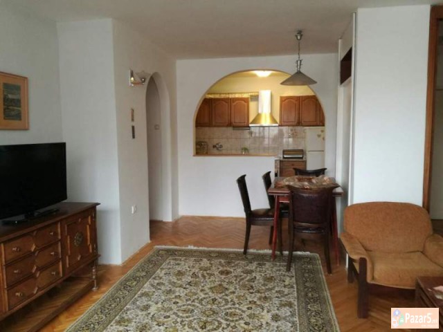 Се продава стан, 59м2 во "Градски Ѕид", Скопје.